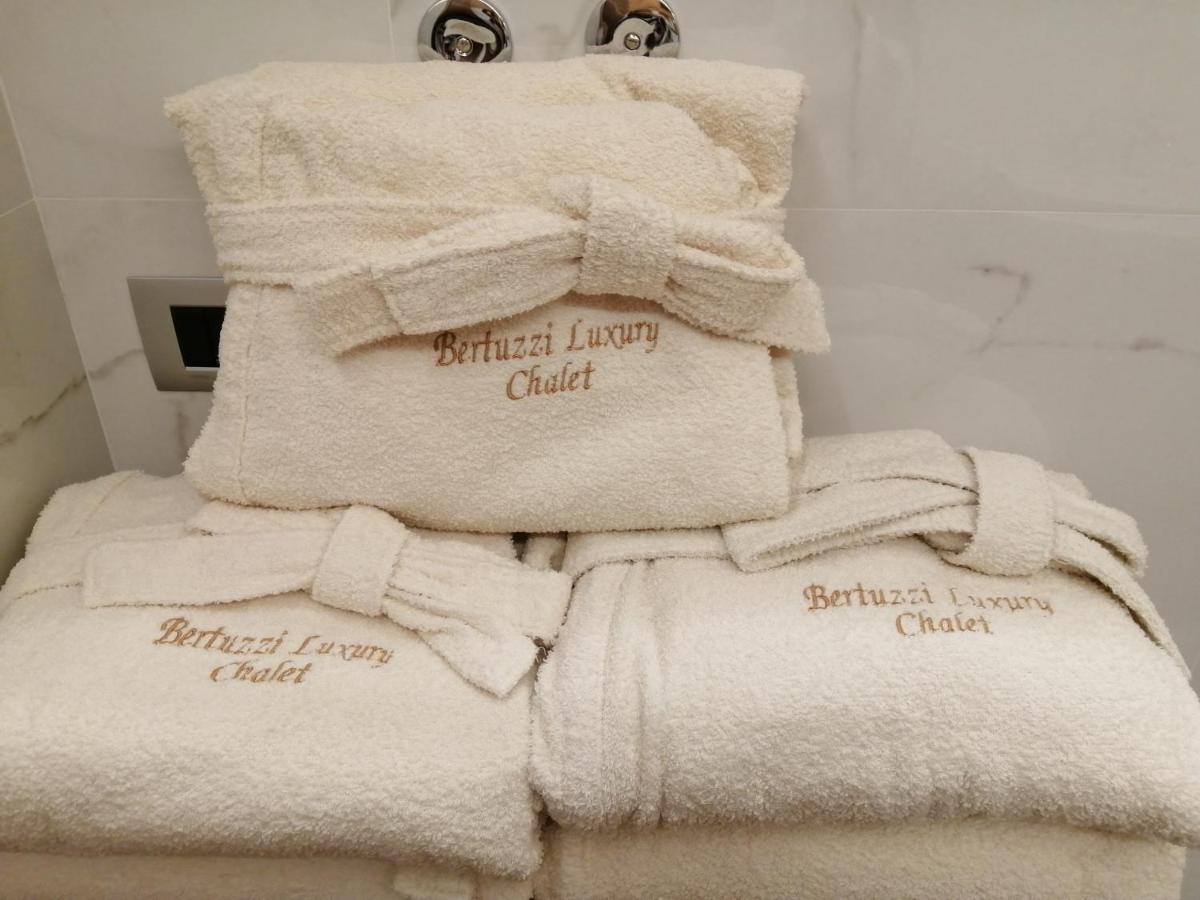 Bertuzzi Luxury Chalet 阿帕里卡 外观 照片
